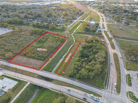 13940 Hillcroft Street Houston TX 77085