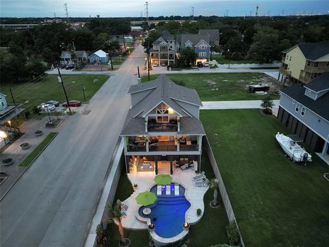 A home in Seabrook