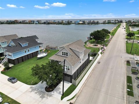 A home in Seabrook