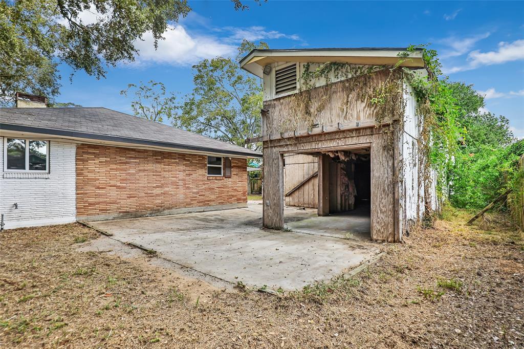 1610 Texas Street, Liberty, Texas image 11