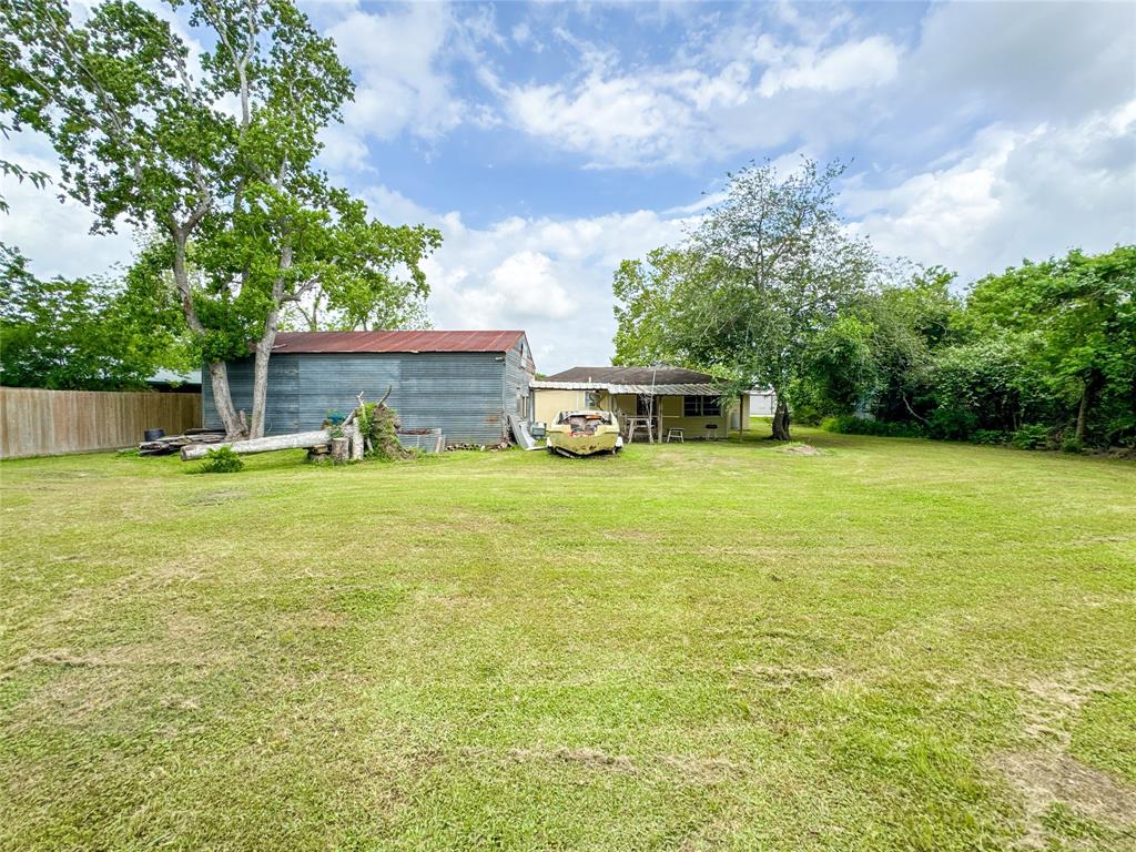 6710 County Road 203, Liverpool, Texas image 29