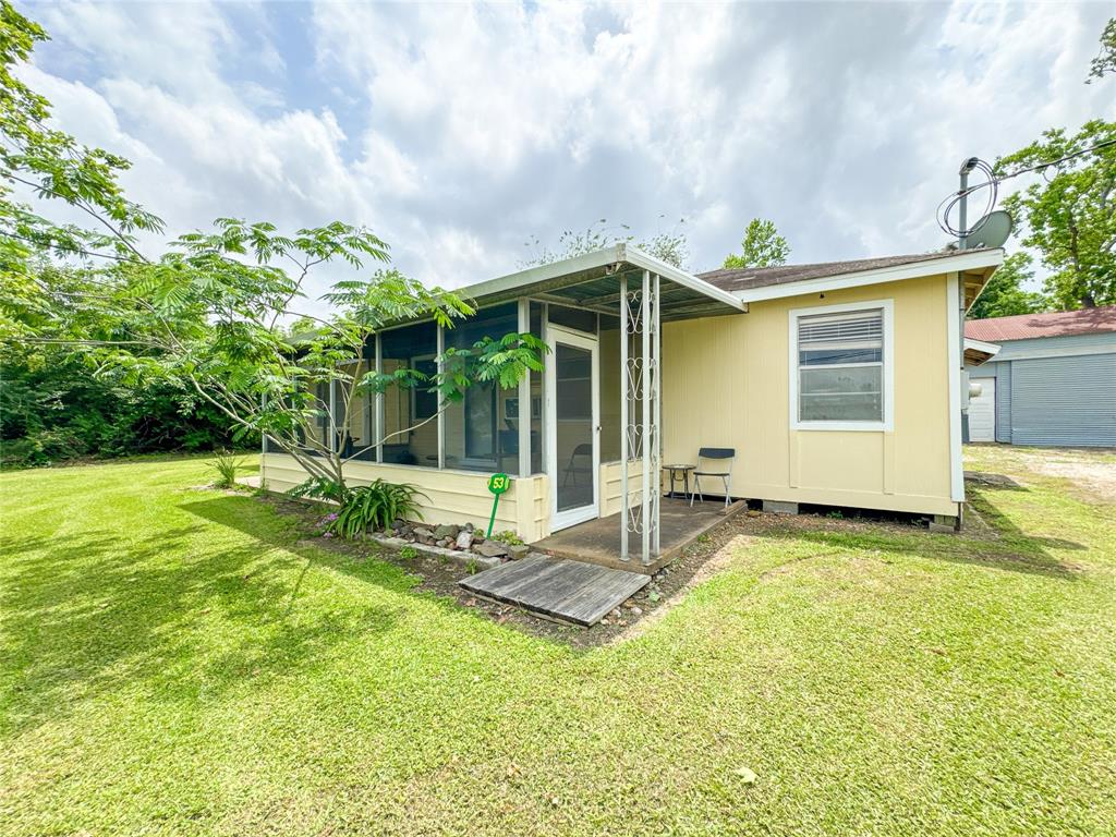 6710 County Road 203, Liverpool, Texas image 19