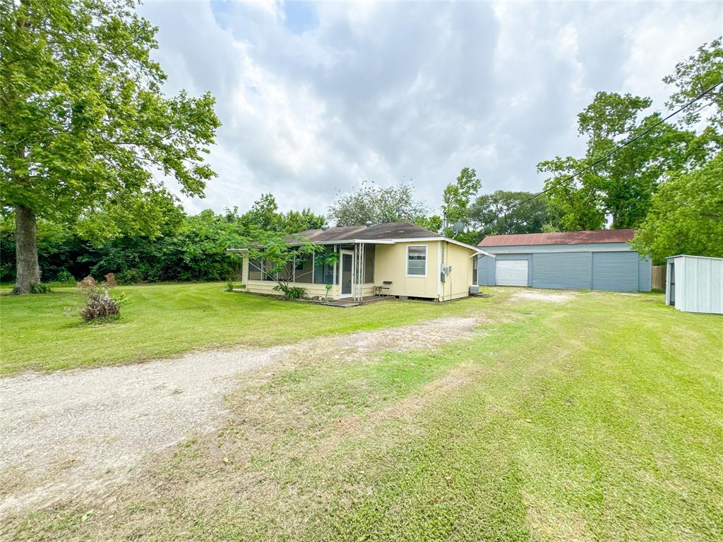 6710 County Road 203, Liverpool, Texas image 20