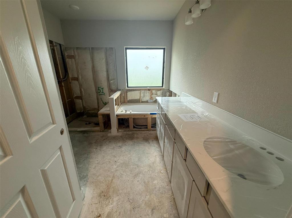 4115 Sterling Springs Lane, League City, Texas image 26