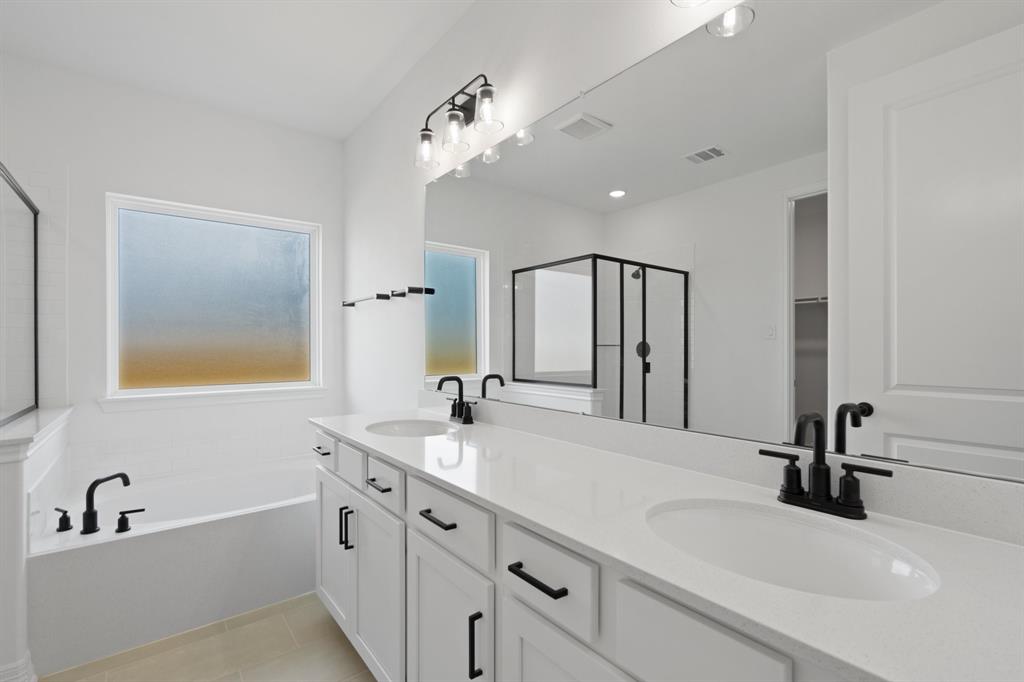 4115 Sterling Springs Lane, League City, Texas image 13