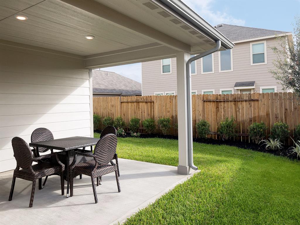 12130 Willow Hollow Lane, Baytown, Texas image 13