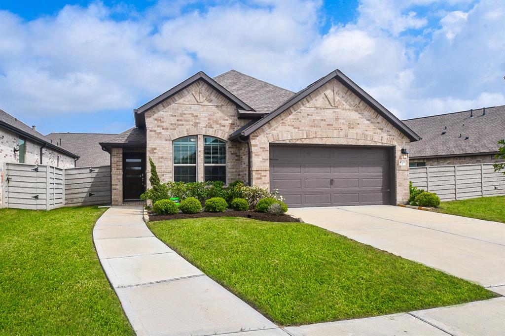4806 Cedar Butte Lane, Manvel, Texas image 1