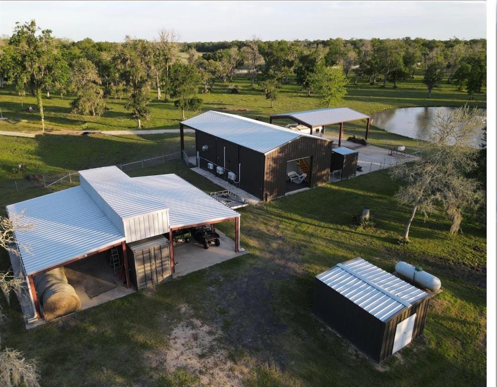 8178 Cr-860, Sweeny, Texas image 3