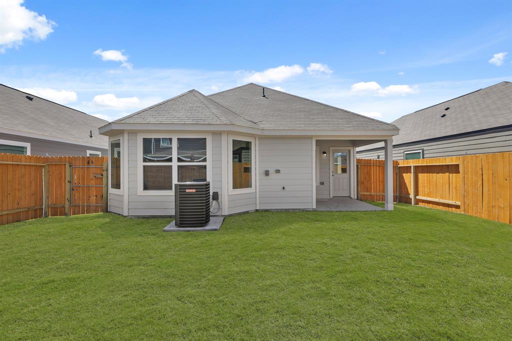 8111 Vanilla Orchid Drive, Houston, Texas image 22
