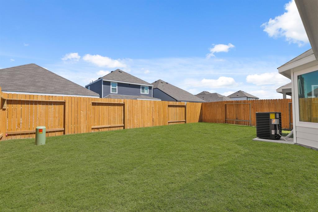 8111 Vanilla Orchid Drive, Houston, Texas image 20