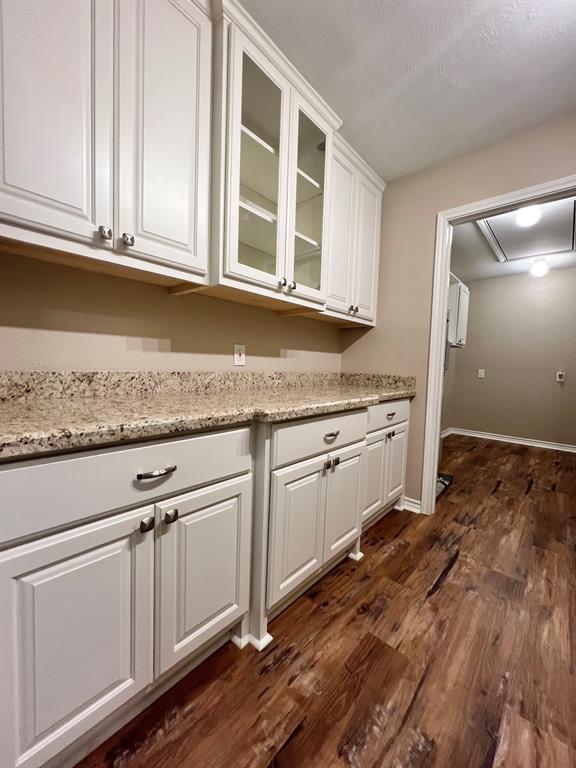 1725 S Timberlane Street, Vidor, Texas image 10