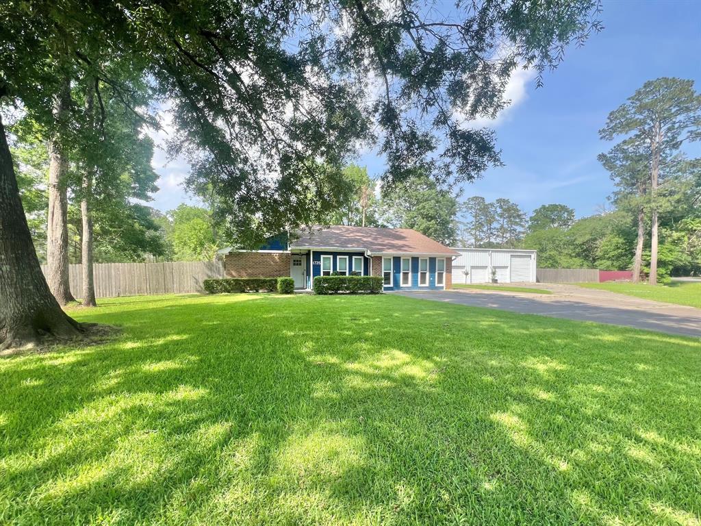 1725 S Timberlane Street, Vidor, Texas image 1