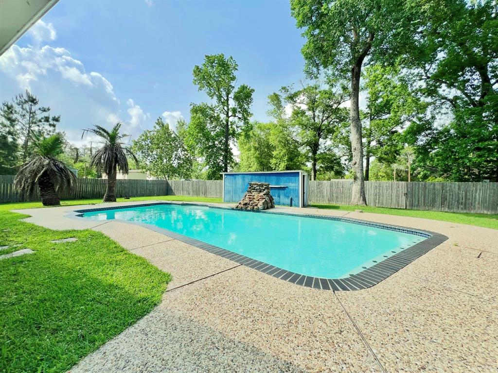 1725 S Timberlane Street, Vidor, Texas image 23