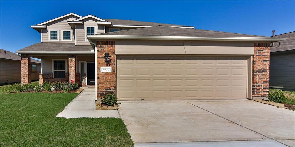 9527 Tipton Sands Drive, Humble, Texas image 1