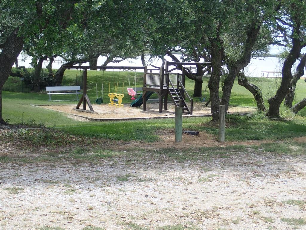 Lot1451 Curlew Drive, Palacios, Texas image 9