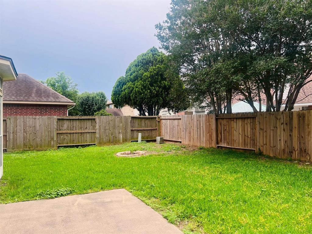 110 Chandler Court, Sugar Land, Texas image 23