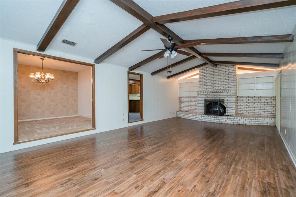 107 Tulip St, White Oak, Texas image 14