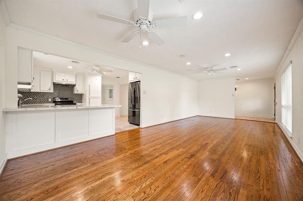 9762 Tappenbeck Drive, Houston, Texas image 6