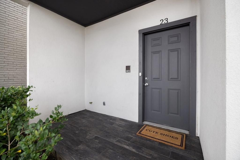 1300 Augusta Drive #23, Houston, Texas image 2
