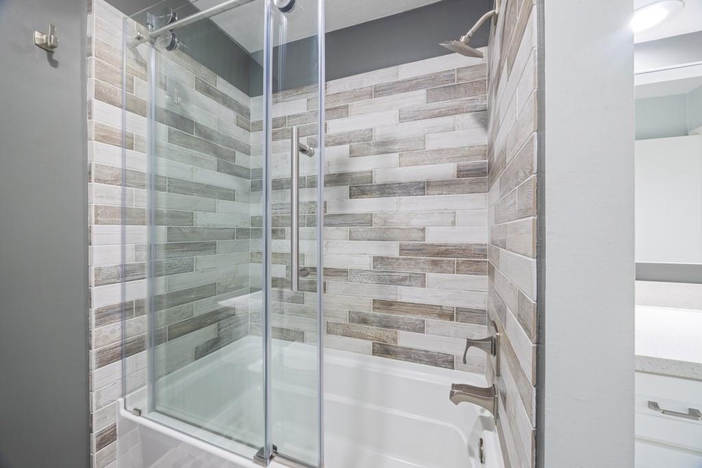 1300 Augusta Drive #23, Houston, Texas image 32