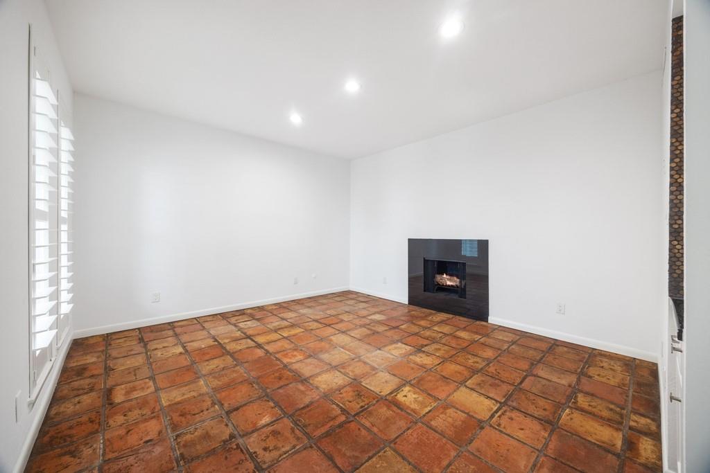 1300 Augusta Drive #23, Houston, Texas image 3