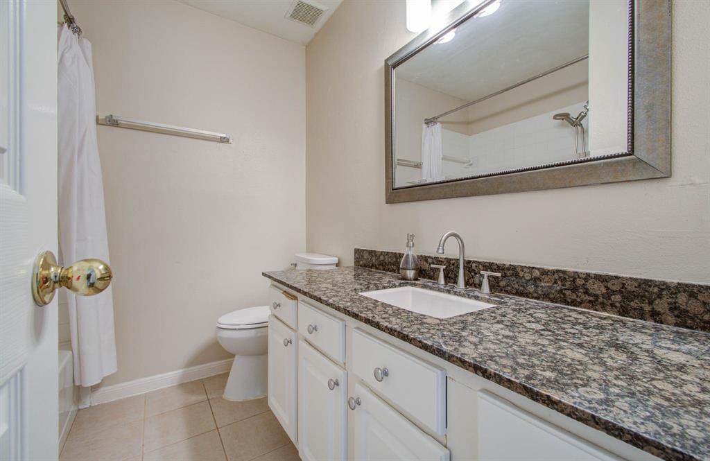 2906 Huckleberry Street, Missouri City, Texas image 16