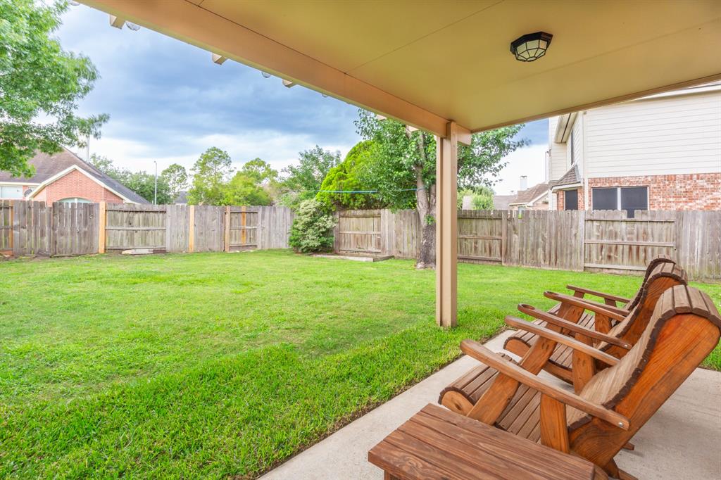 3234 Millbrook Drive, Pearland, Texas image 34