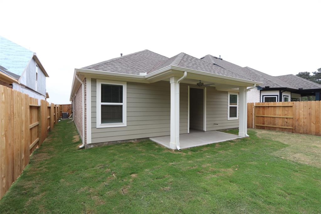 21446 Jacaranda Blossom Way, Tomball, Texas image 5