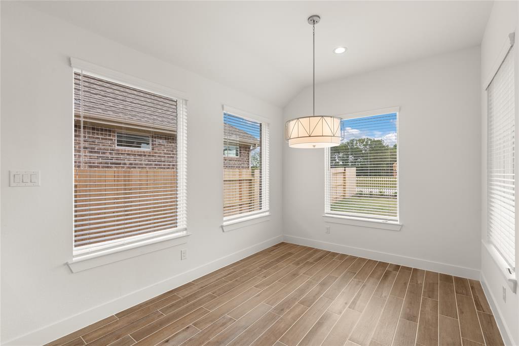 18232 Saffron Sun Street, Conroe, Texas image 11