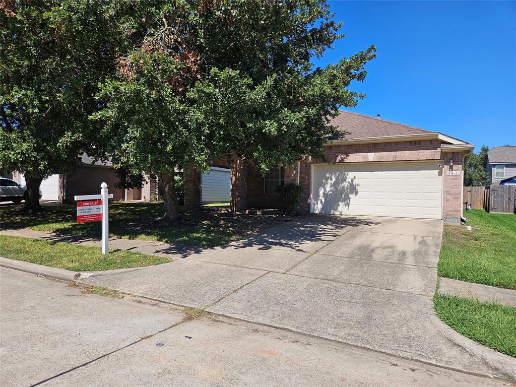 10635 Gold Finch Road, Baytown, Texas image 11