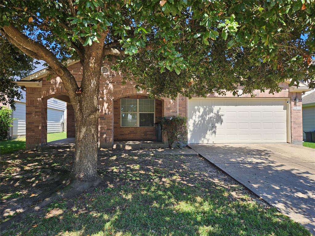 10635 Gold Finch Road, Baytown, Texas image 4