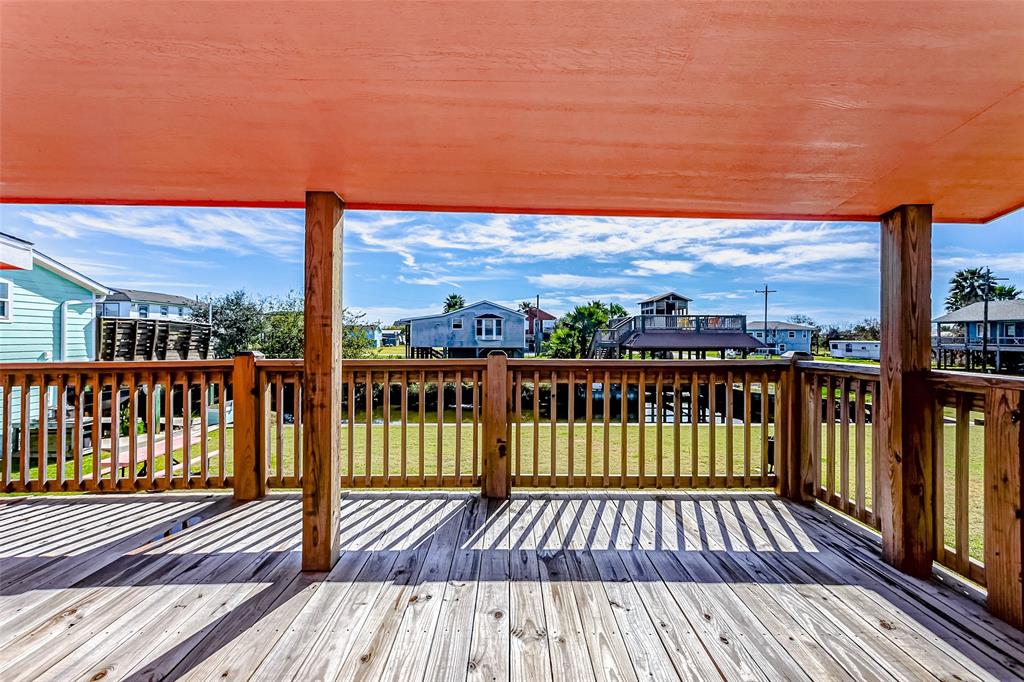 1102 Mayes Rd, Crystal Beach, Texas image 16