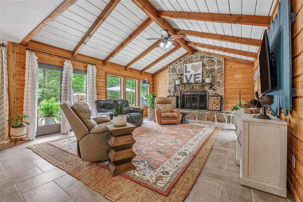 22203 Giant Hickory Drive, Magnolia, Texas image 13