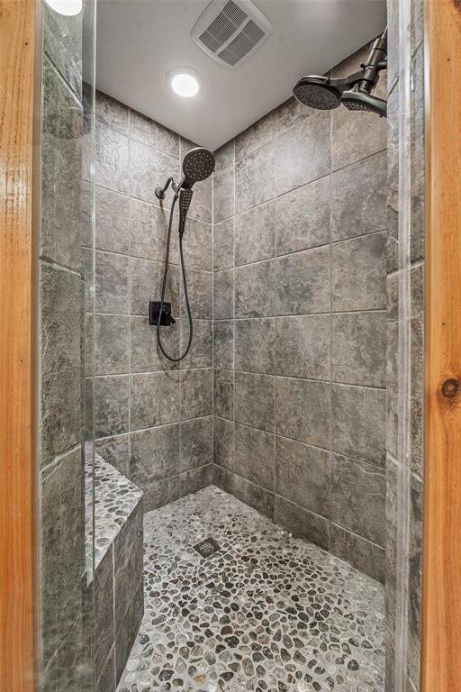 22203 Giant Hickory Drive, Magnolia, Texas image 33
