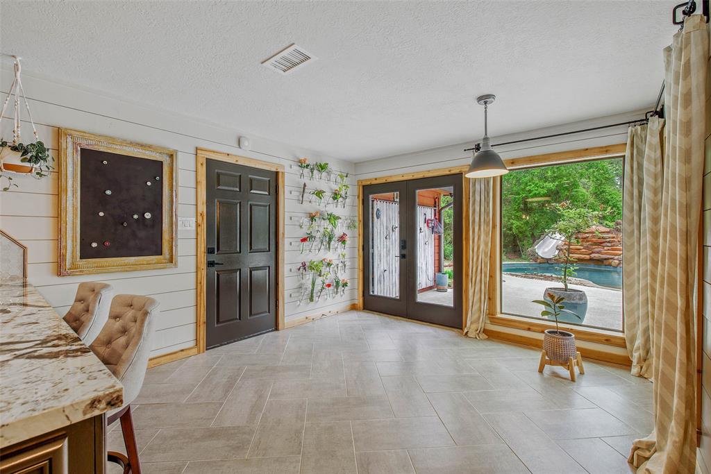 22203 Giant Hickory Drive, Magnolia, Texas image 18