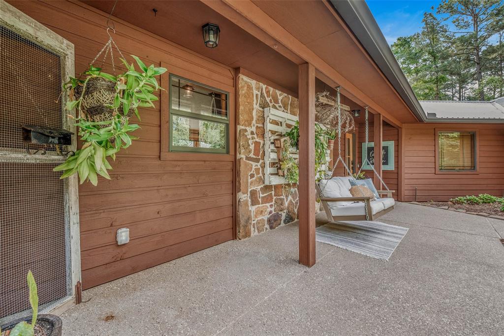 22203 Giant Hickory Drive, Magnolia, Texas image 10