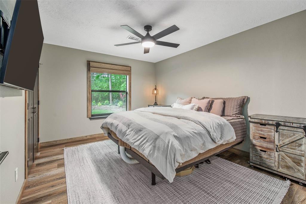 22203 Giant Hickory Drive, Magnolia, Texas image 26