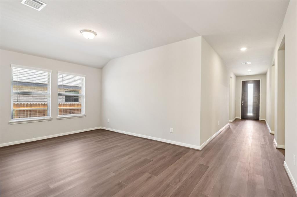1615 Shae Oak Lane, Conroe, Texas image 25