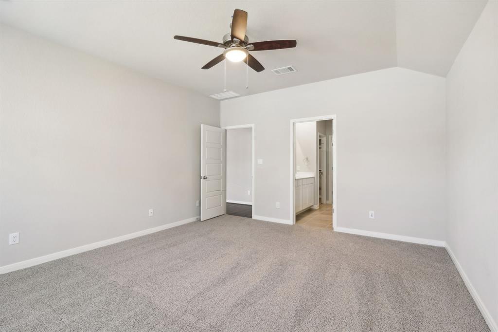 1615 Shae Oak Lane, Conroe, Texas image 32