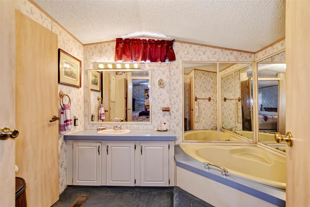314 Placid Lake Lane, Magnolia, Texas image 25