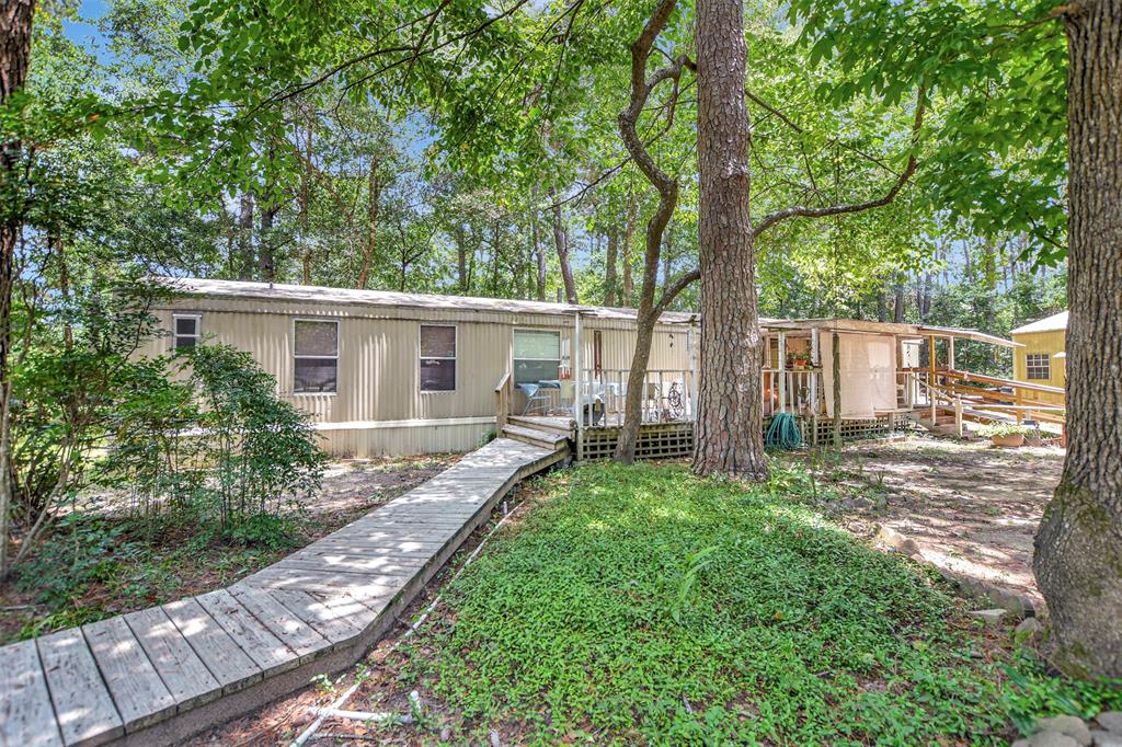 314 Placid Lake Lane, Magnolia, Texas image 4