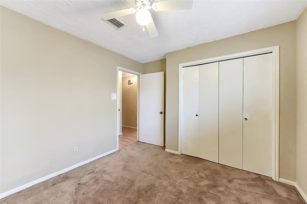 402 E Lambuth Lane, Deer Park, Texas image 24