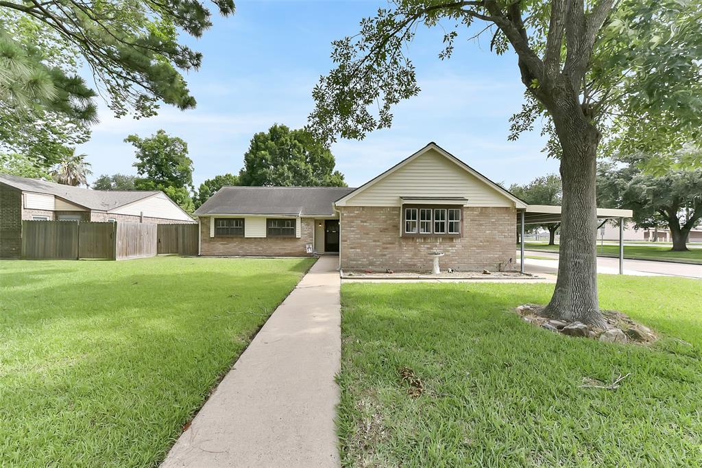 402 E Lambuth Lane, Deer Park, Texas image 1