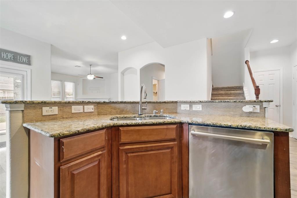 6003 Baileys Run Lane, Katy, Texas image 10