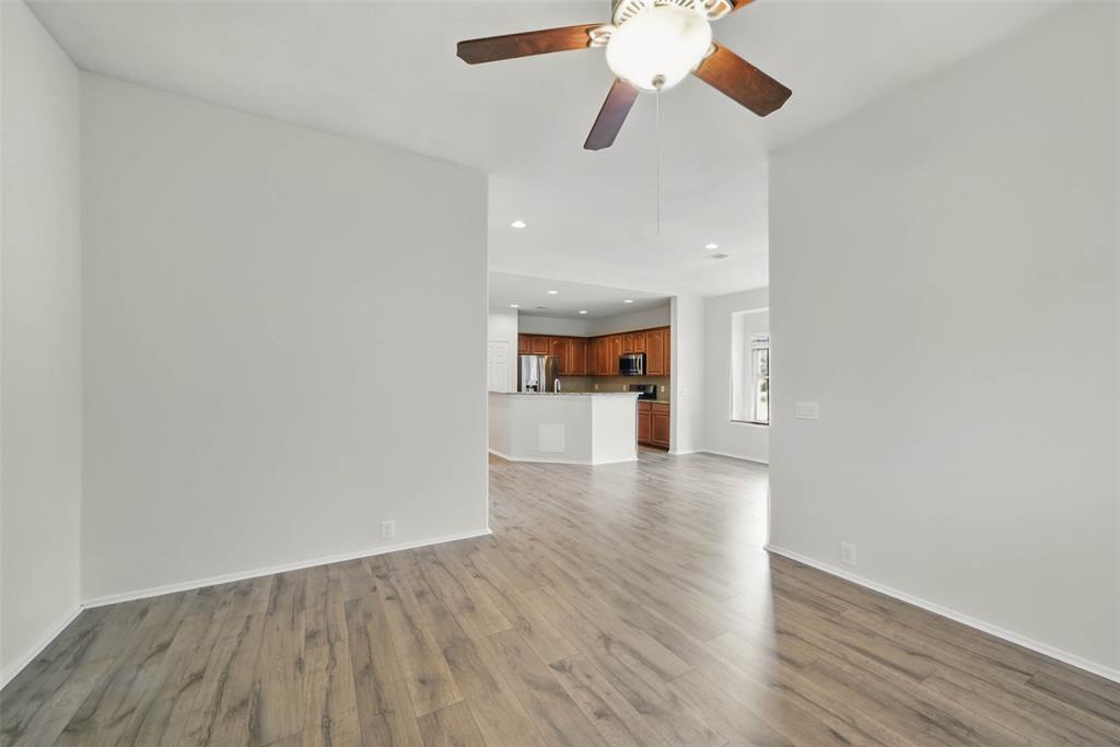 6003 Baileys Run Lane, Katy, Texas image 16