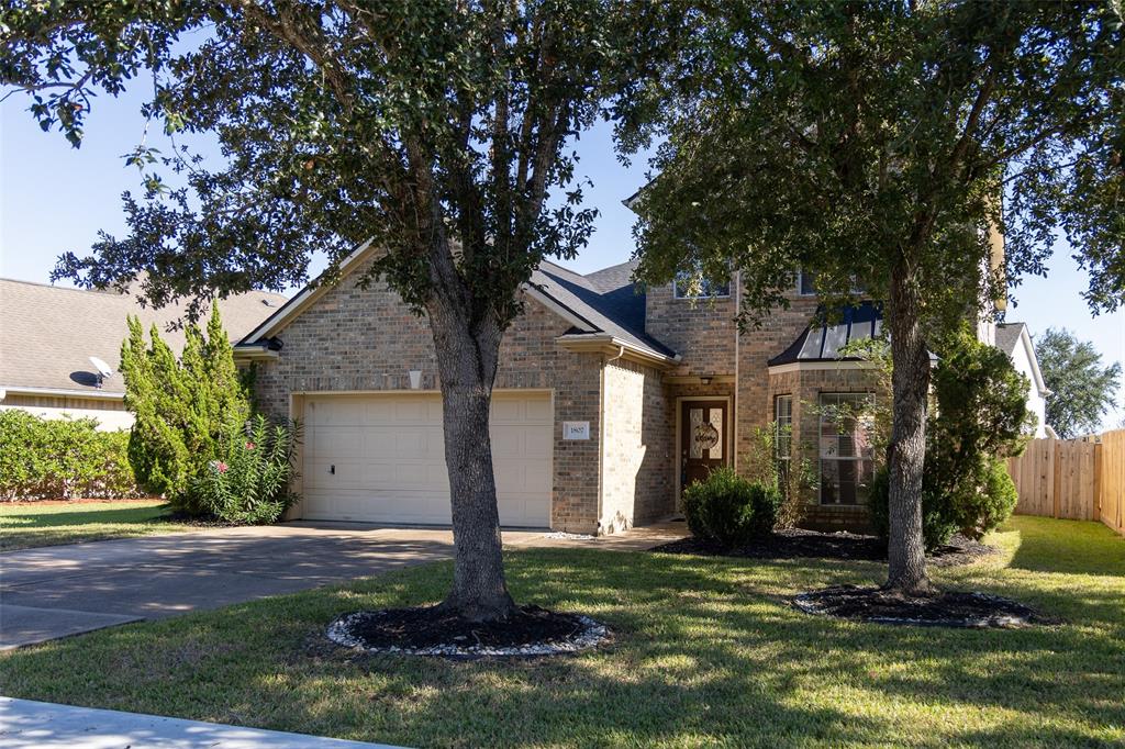 1807 High Falls Lane, Pearland, Texas image 2