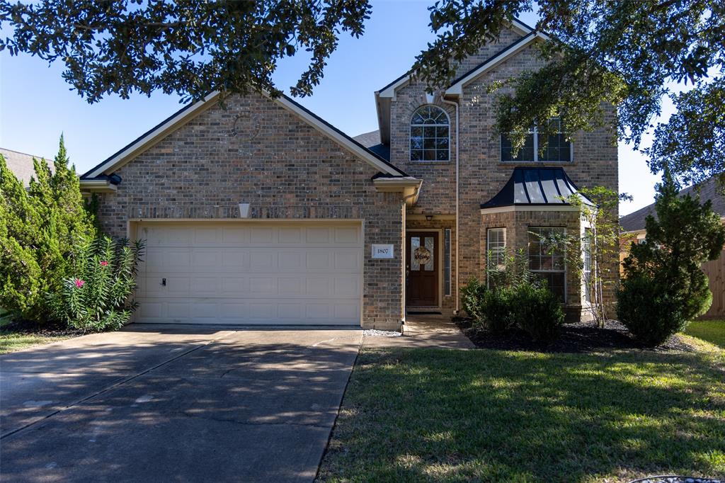 1807 High Falls Lane, Pearland, Texas image 1