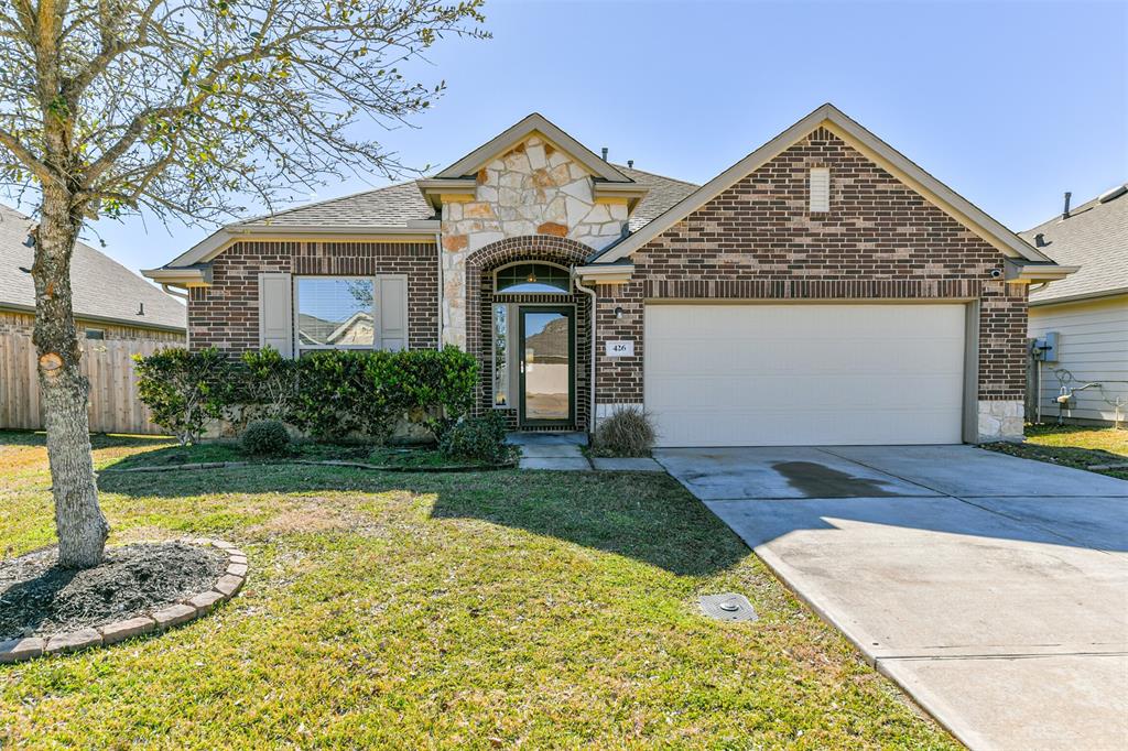 426 Branch Oak Court, La Marque, Texas image 1