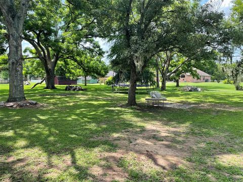 A home in Brazoria