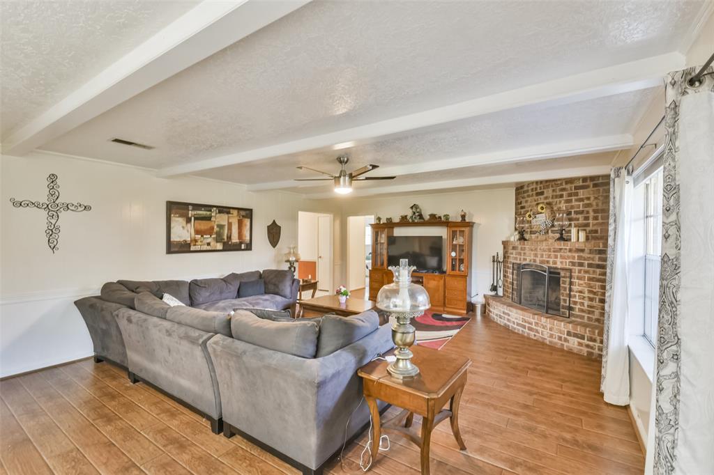 1805 Twila Lane, Conroe, Texas image 3